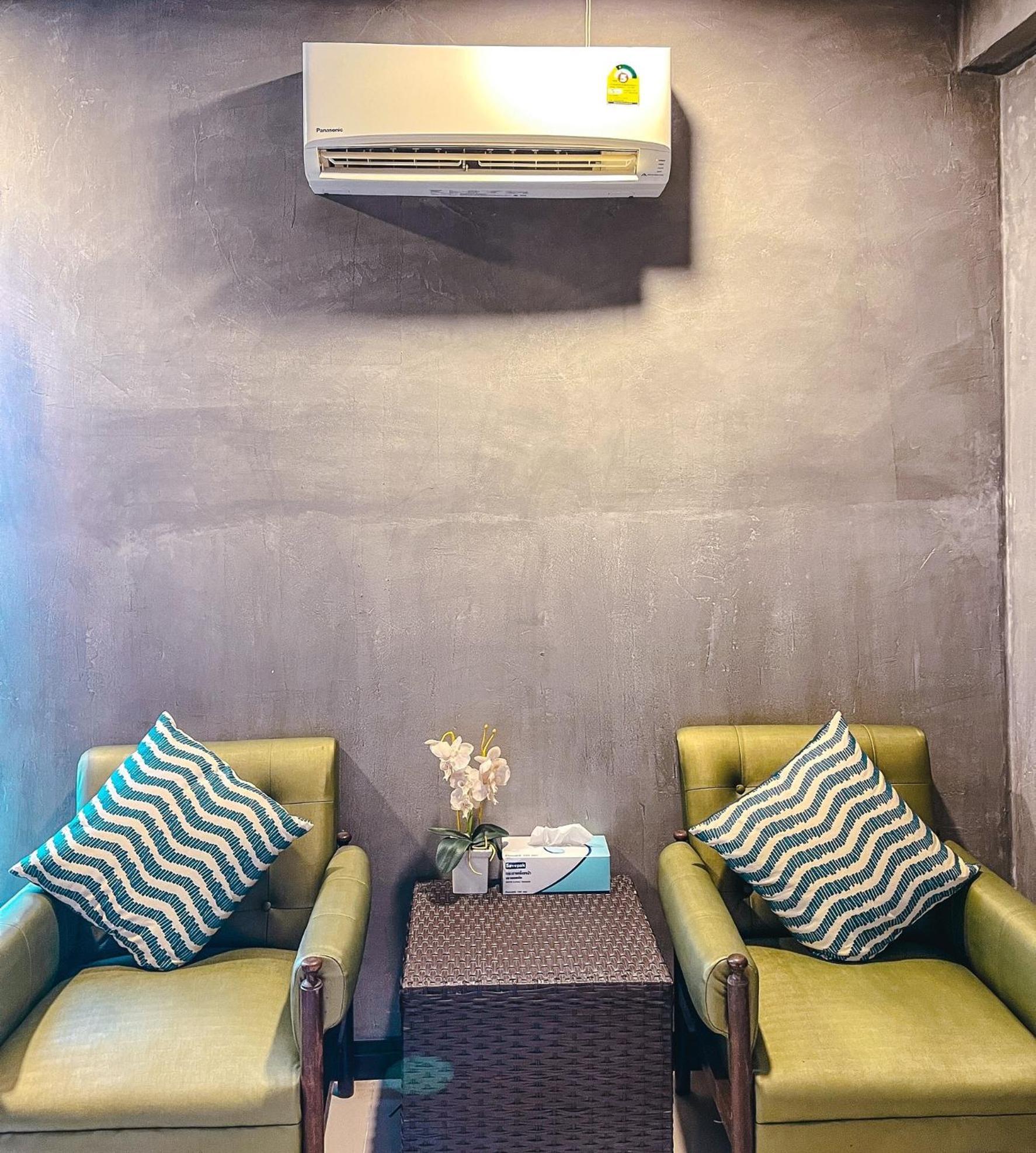 Baik Suite Bangkok Kültér fotó