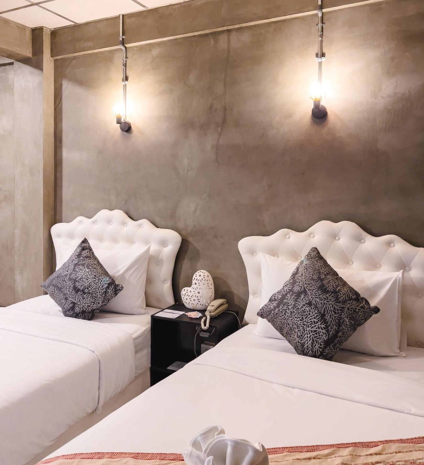 Baik Suite Bangkok Kültér fotó